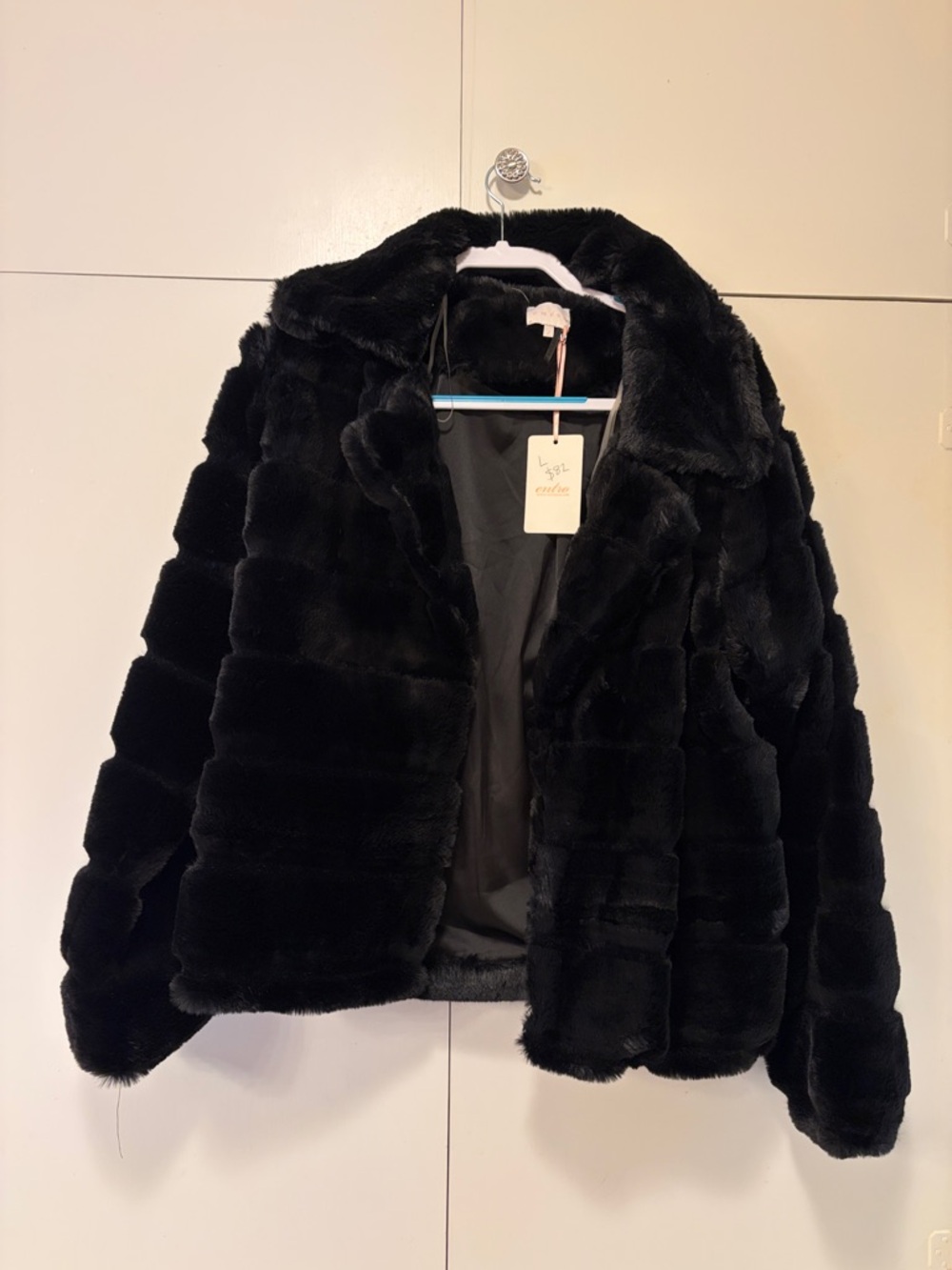 NWT Women's Black Faux Fur Jacket